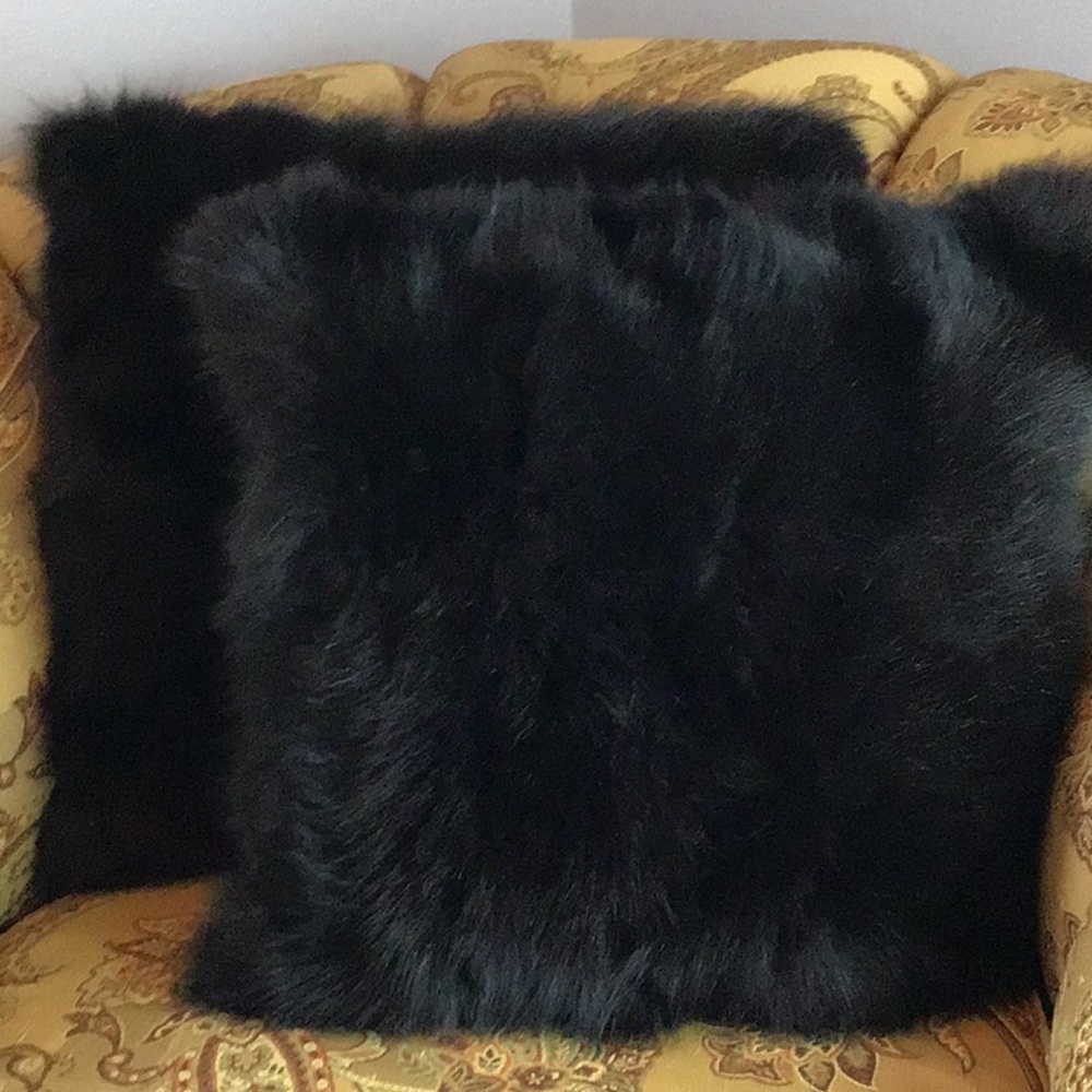 Exquisite Fox Fur PAIR of ASPEN Design Pillows
